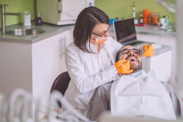 Best Emergency Care for Gum Disease in Hamilton College, NY